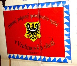 Wzory czeskich sztandarów - z czasów k.u.k. Austro-Węgier i okesu niepodległej Czechosłowacji.