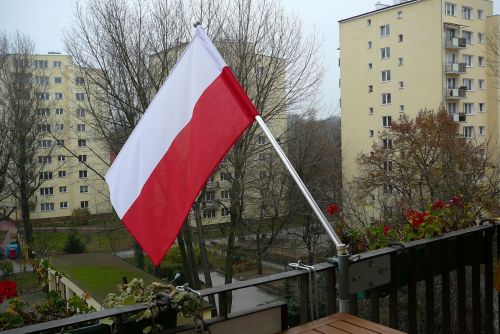 Pierwsza w Warszawie Dobra Flaga – na Powiślu, osiedle przy ul. Tamka - w dniu Święta Niepodległości 11 Listopada 2014 r.