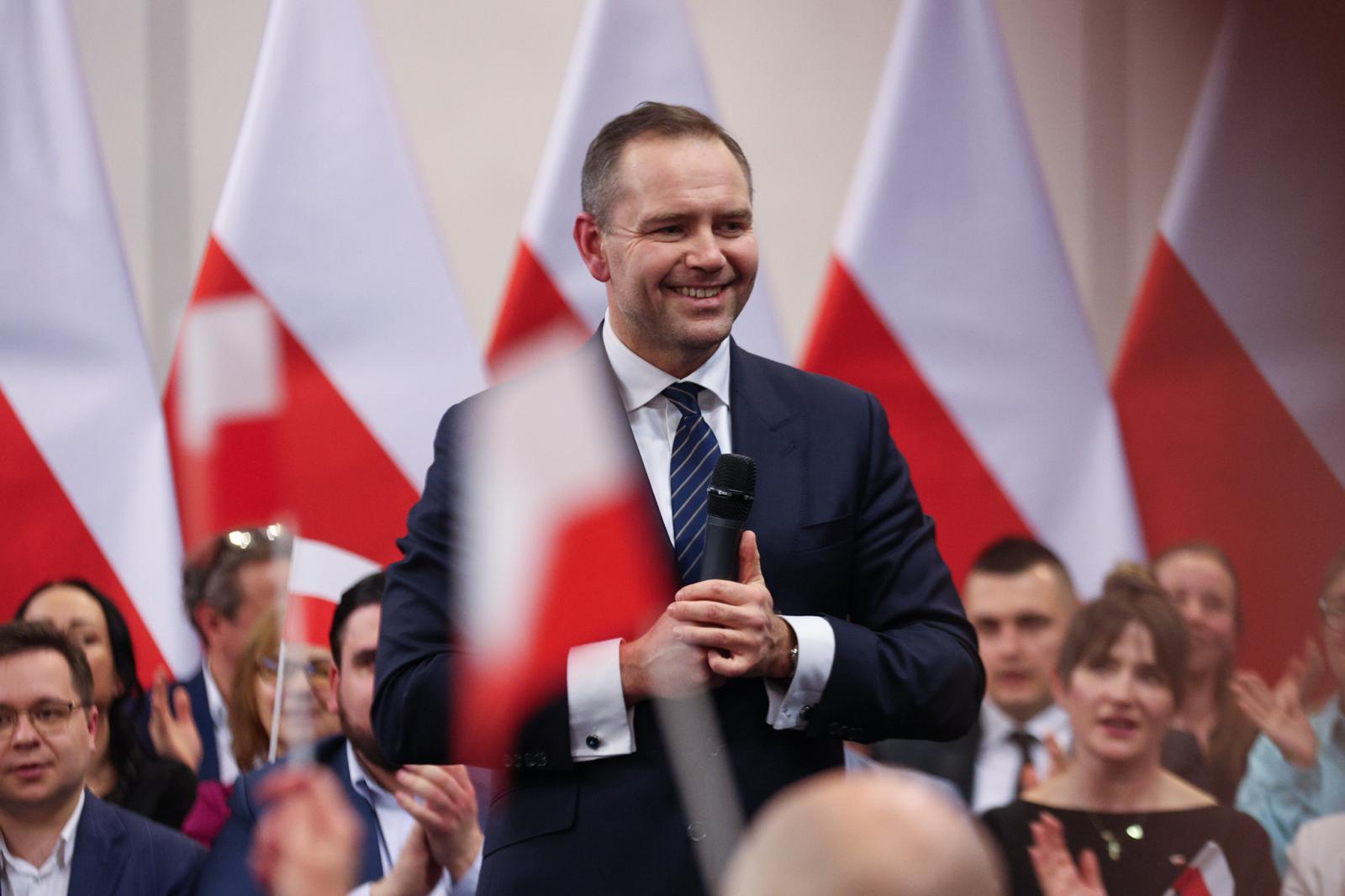 Karol Nawrocki w Żaganiu: Mocny przekaz i ciepłe powitanie!
