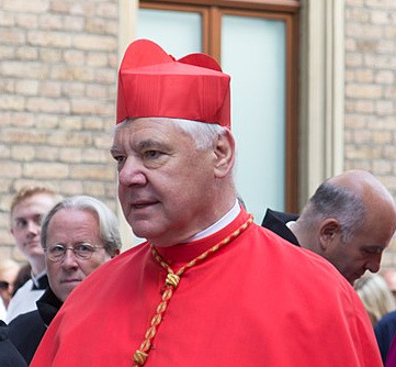 Niemcy mogą stać się krajem muzułmańską z powodu niekontrolowanej imigracji, ostrzega kardynał Müller