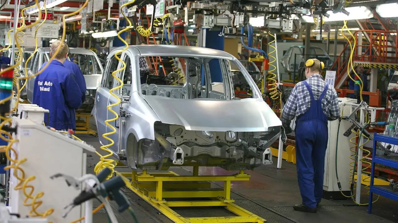 Fiat redukuje zatrudnienie w Tychach. Trzecia zmiana do wyeliminowania, setki osób stracą pracę