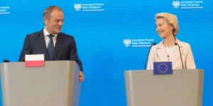 Polacy sprzeciwiają się ograniczeniom klimatycznym UE, ponieważ opozycja nazywa to ostrzeżeniem dla rządu